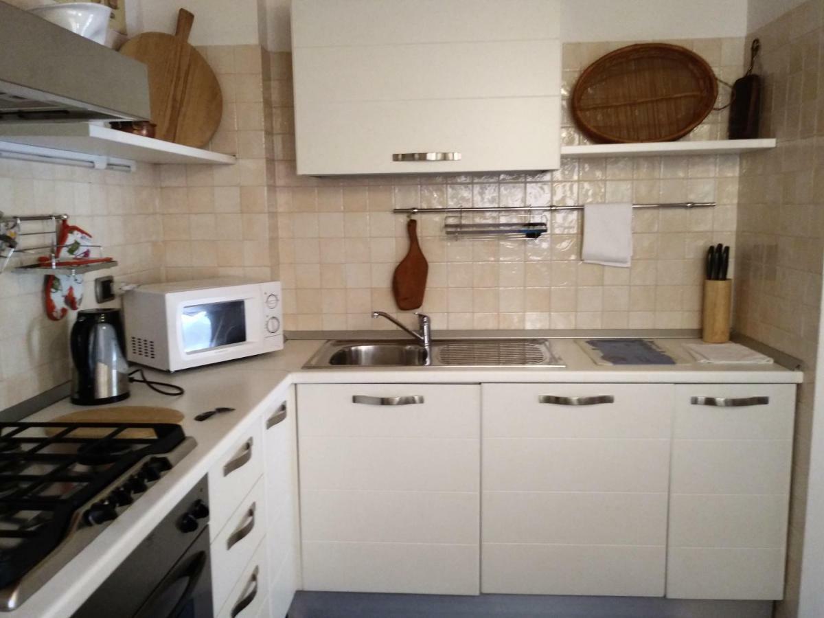 I Gechi Apartment Verona Luaran gambar