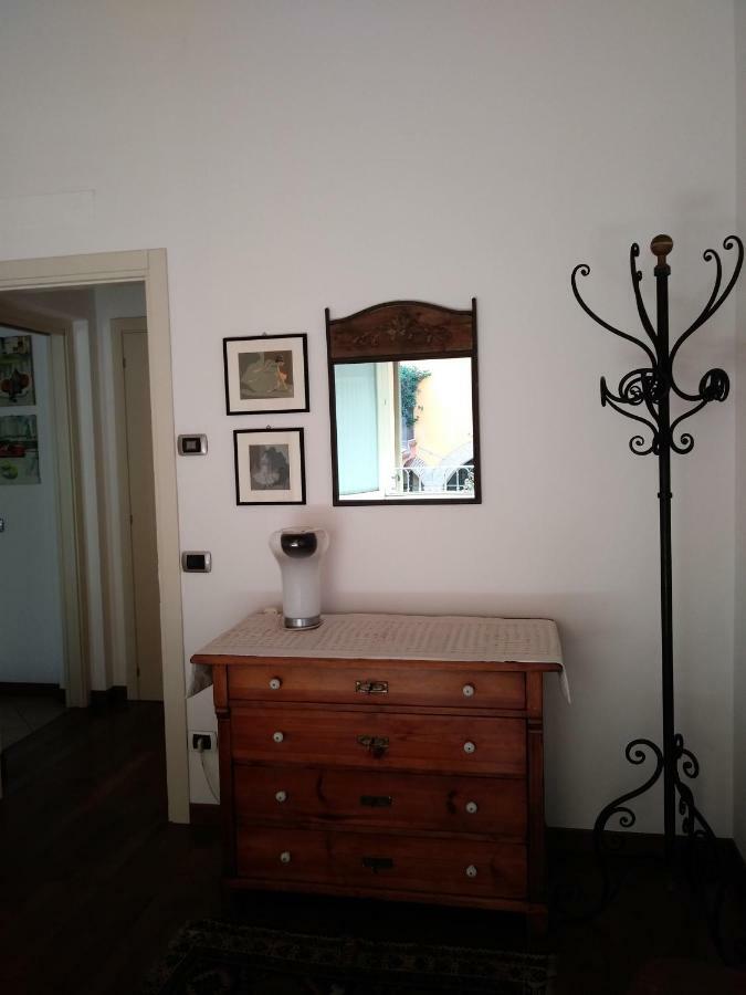 I Gechi Apartment Verona Luaran gambar